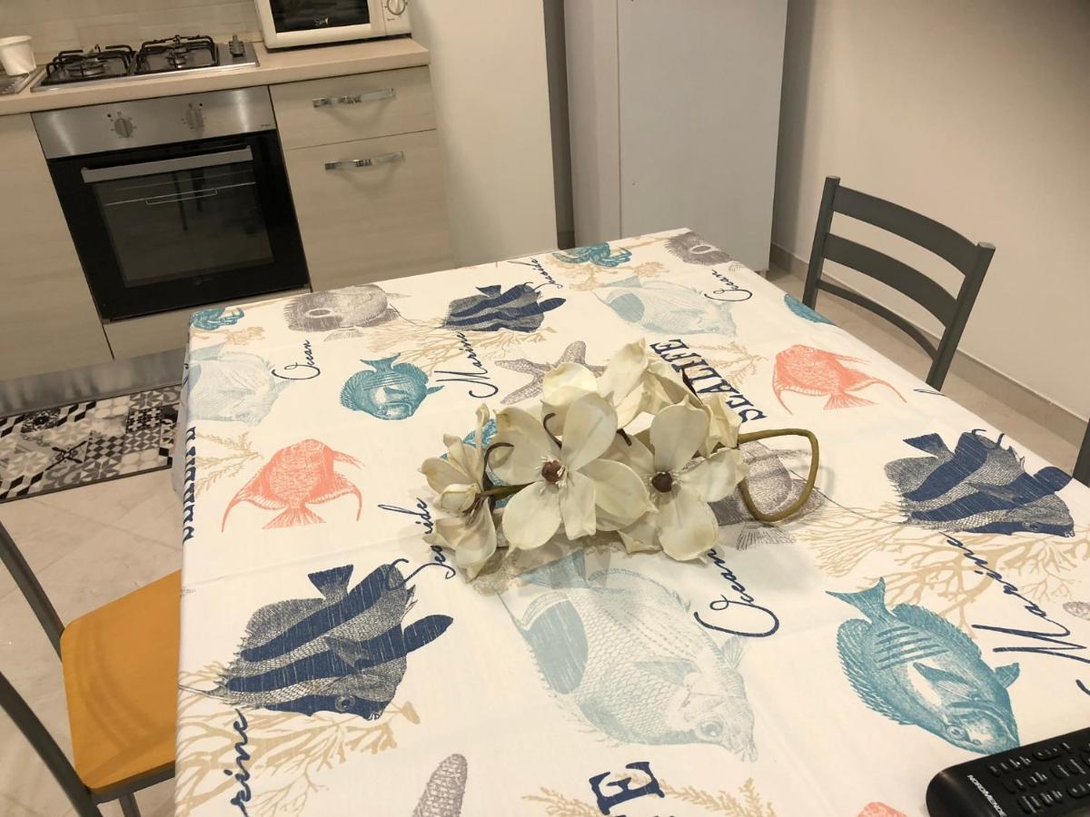 Casa Di Gio' Leilighet Ventimiglia Eksteriør bilde